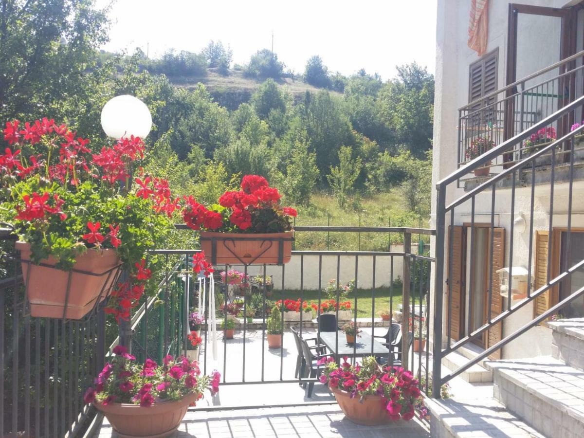 Il Bucaneve Hotel Barrea Kültér fotó